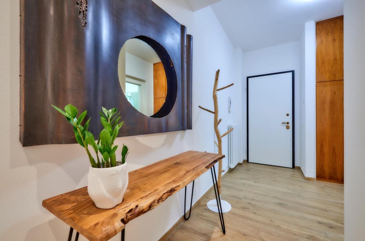 La Casa Di Lucia Lägenhet Lierna Exteriör bild