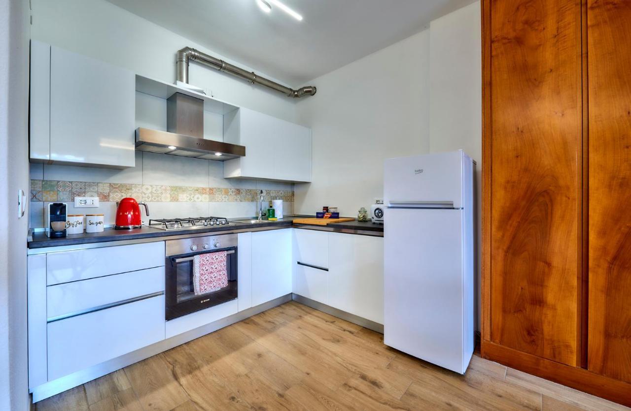 La Casa Di Lucia Lägenhet Lierna Exteriör bild